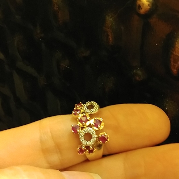 14K YG Ruby and Diamond Ring - Picture 5 of 6